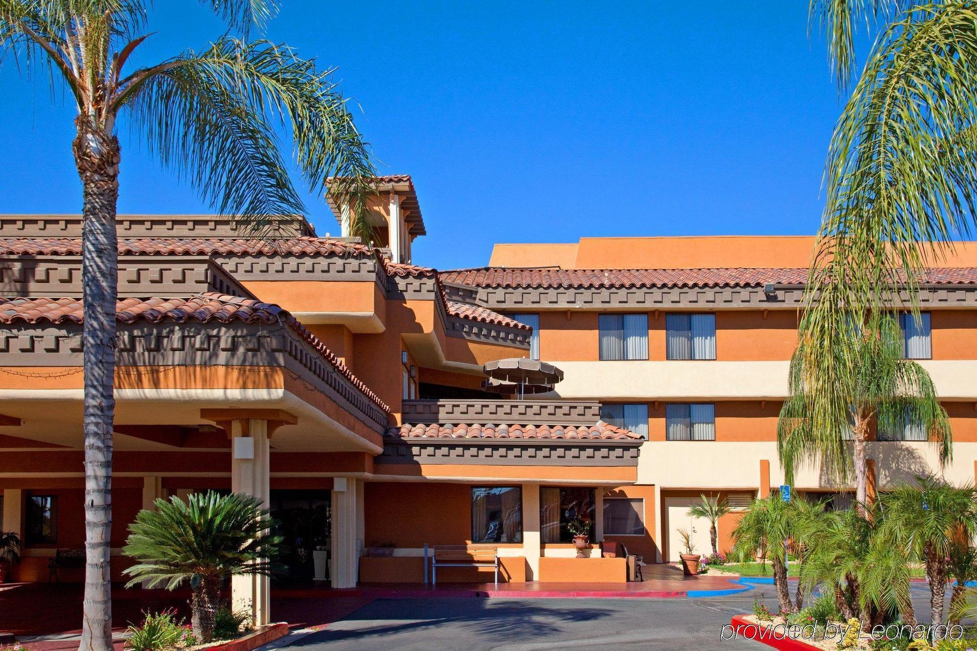 Hotel Xola Trademark Collection By Wyndham Moreno Valley Exterior foto