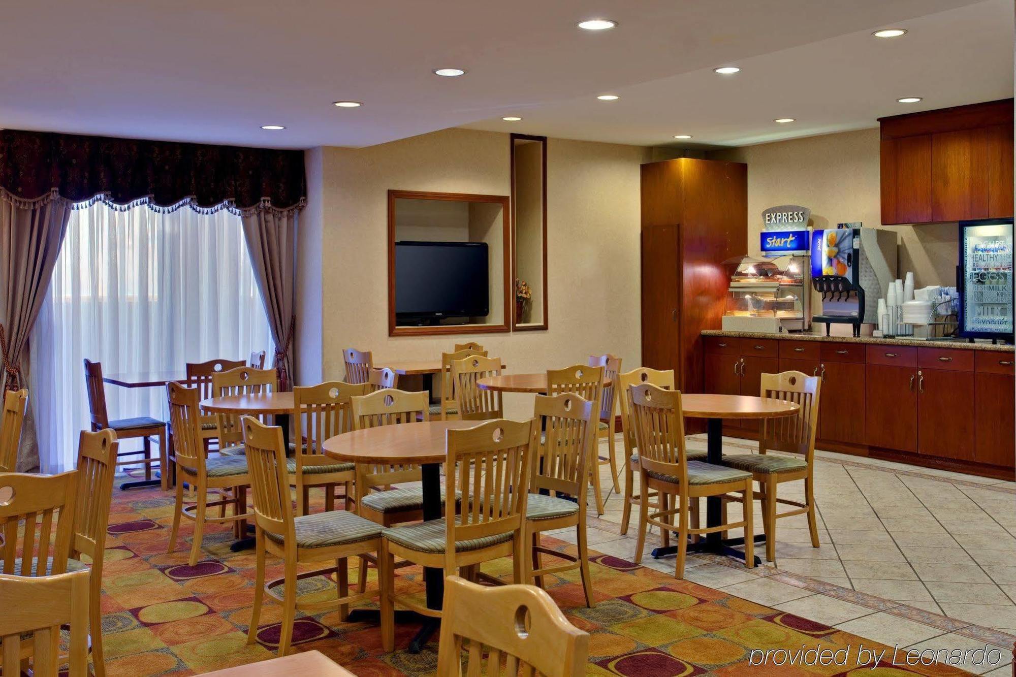 Hotel Xola Trademark Collection By Wyndham Moreno Valley Exterior foto
